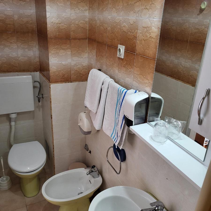 Studio Apartman Meljine ภายนอก รูปภาพ